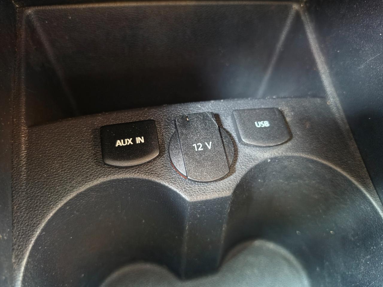Volkswagen Polo 1.4 diesel 07/2015 cv75