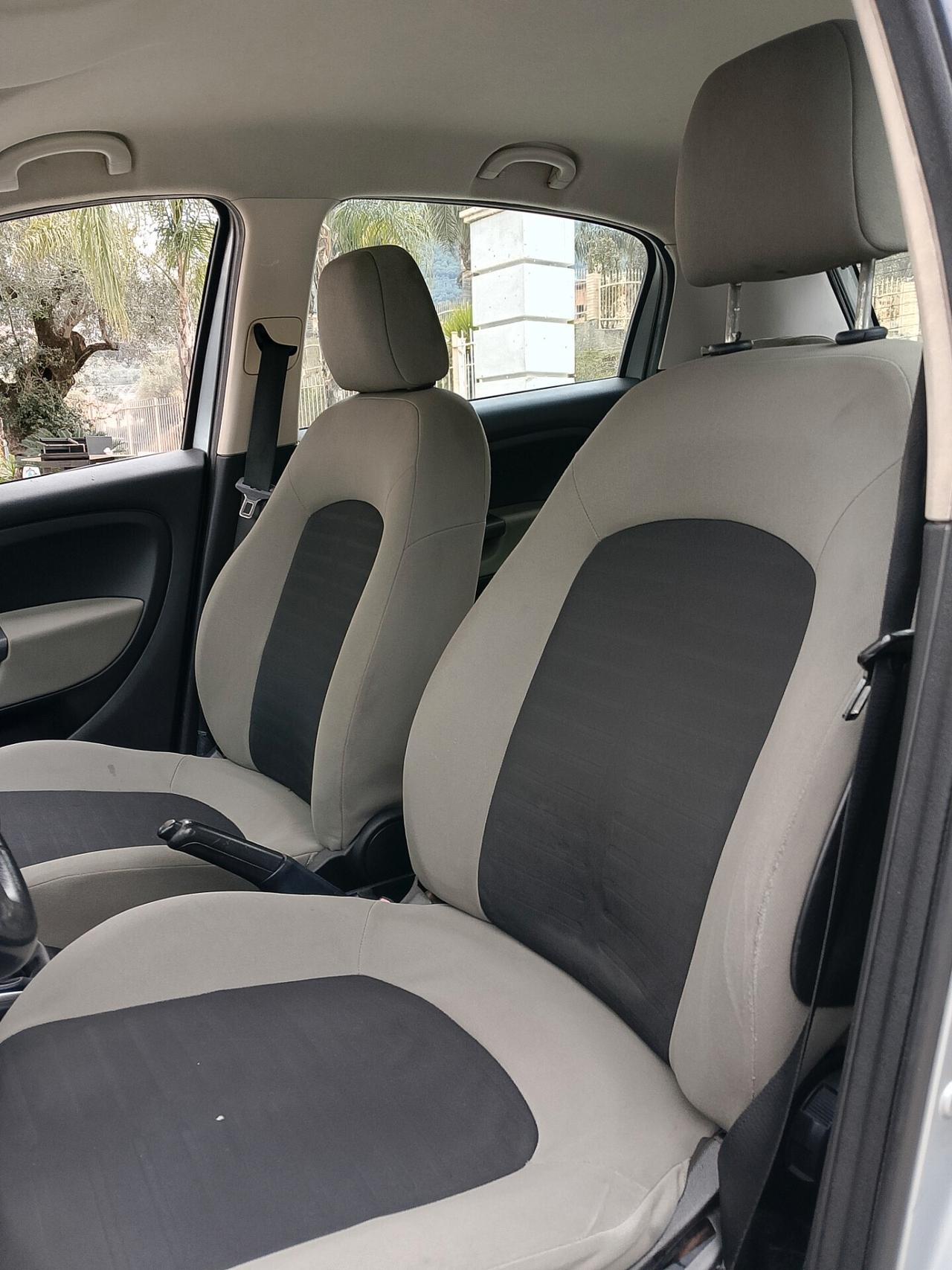 Fiat Grande Punto 1.4 benzina GPL