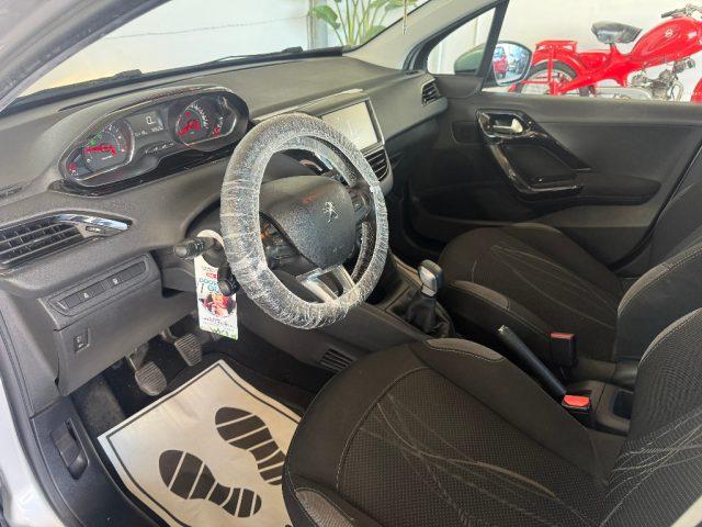 PEUGEOT 208 1.4 8V HDi 68CV 5p. Allure
