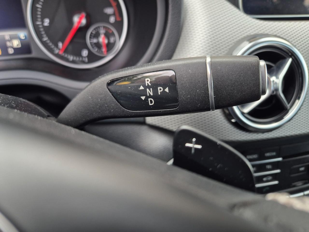 Mercedes-benz B 180 d Automatic Premium