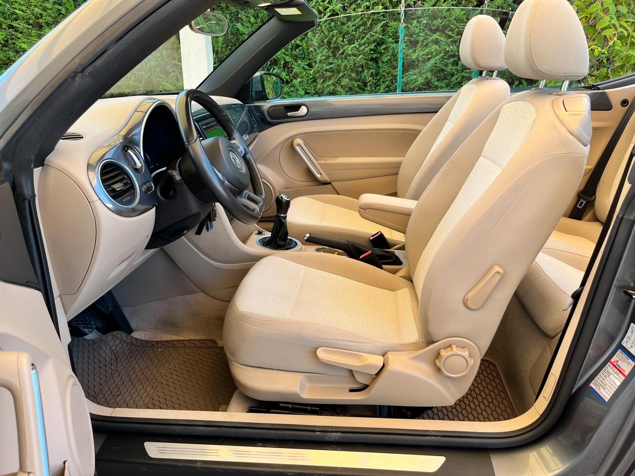 Volkswagen Maggiolino Cabrio 1.2 TSI Design