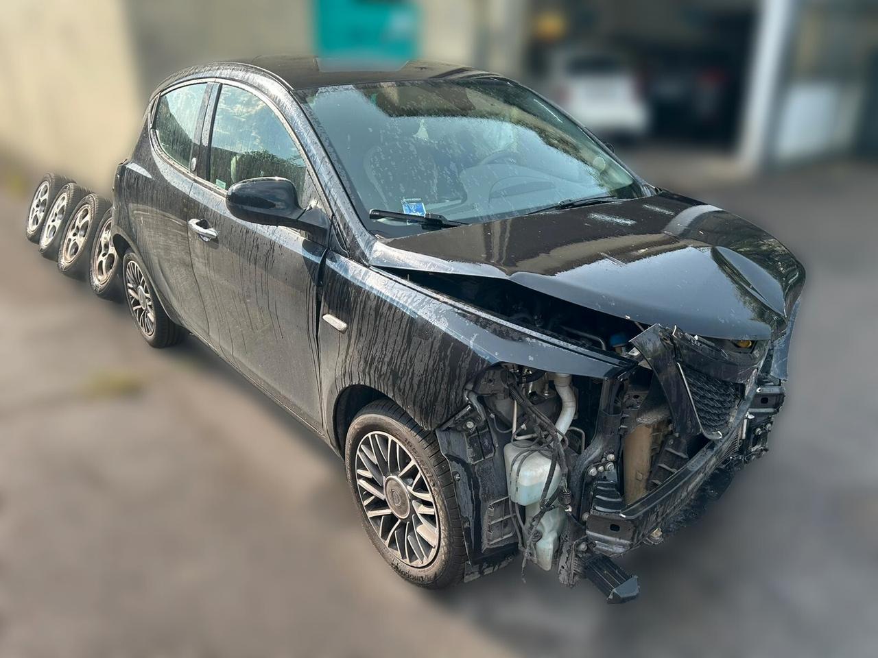 Lancia Ypsilon III 2015 1.2 ecochic Gpl 69cv - ANCHE NEOPATENTATI