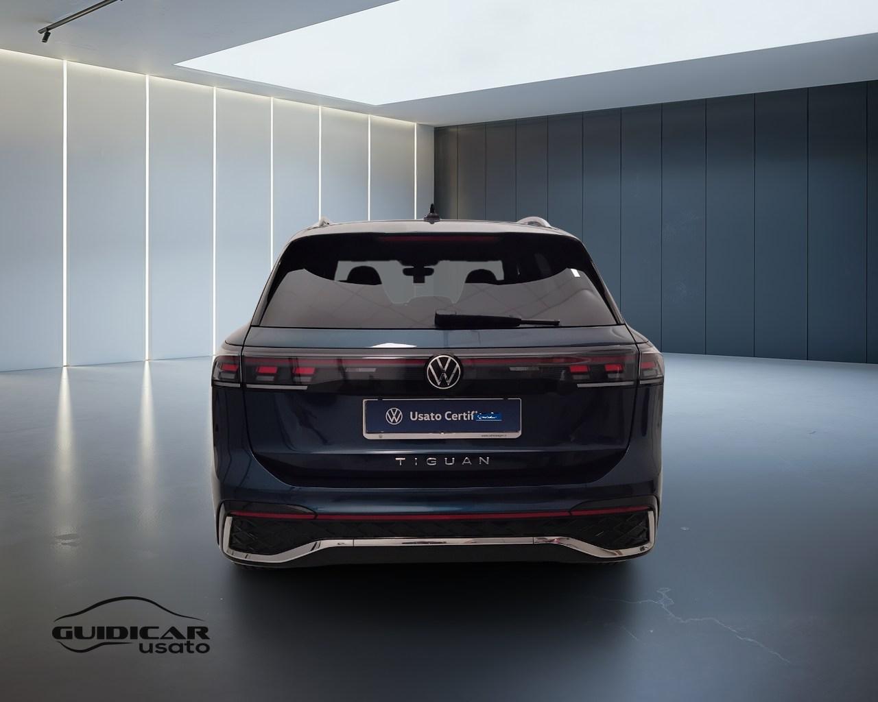 VOLKSWAGEN Tiguan III 2024 - Tiguan 2.0 tdi R-Line 150cv dsg