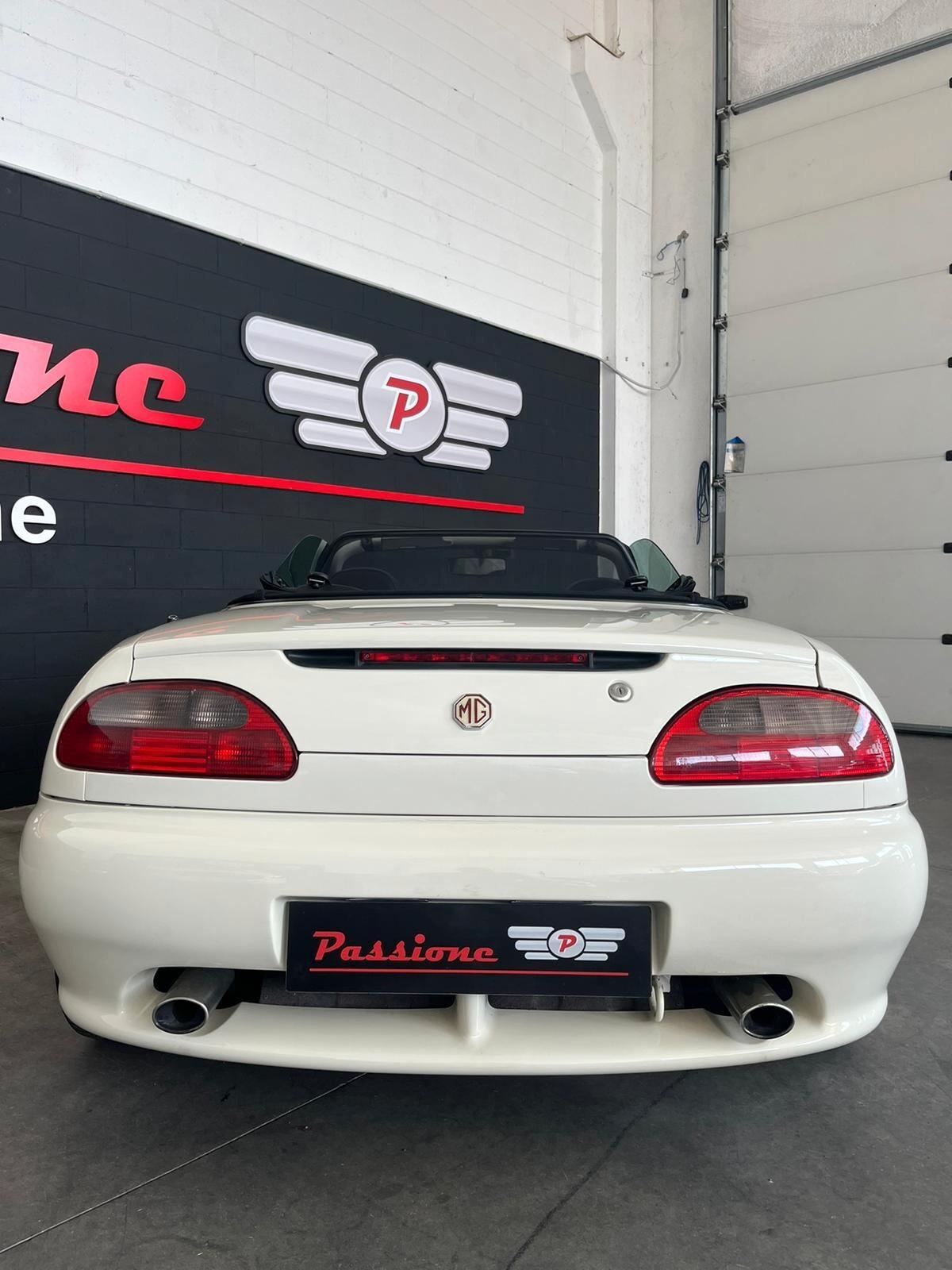 Mg MGF 1.8i cat 75° Anniversario