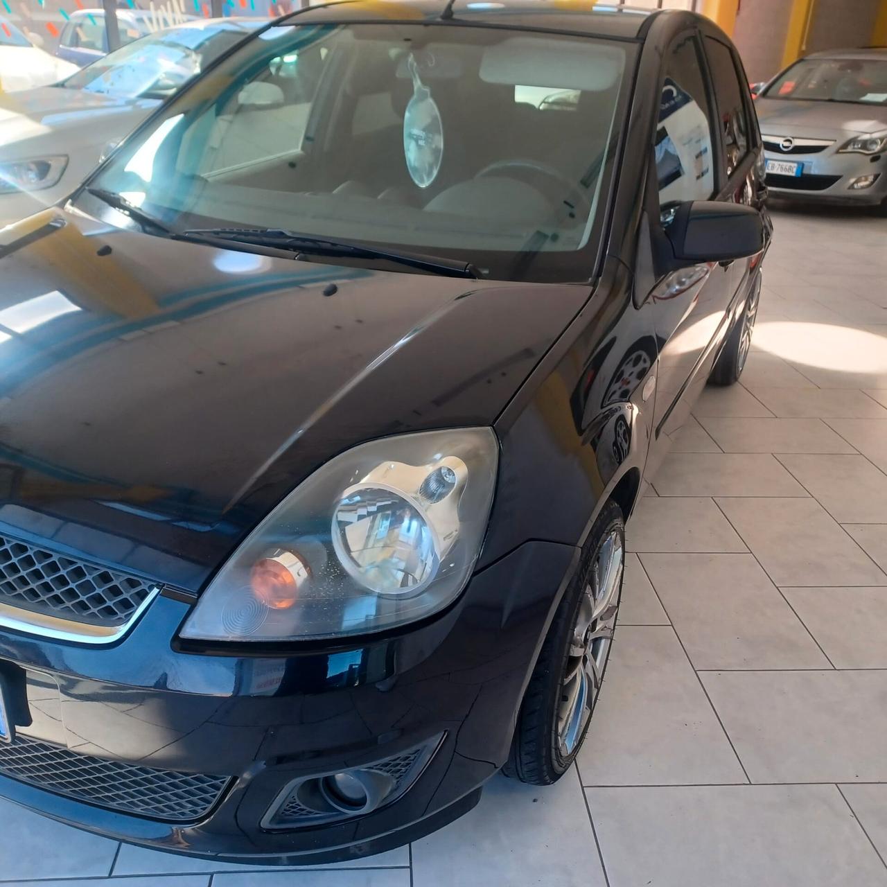 138488 KM NEOPATENATI FIESTA 1.4 TDI OTTIME CONDIZIONI