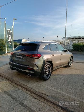 MERCEDES-BENZ GLA 200 d Automatic Premium AMG