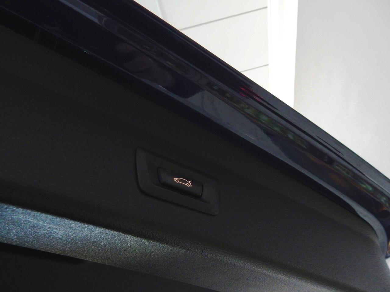 BMW X1 xdrive20d xLine Aut. TETTO-NAVI-PELLE-PARK-XENON