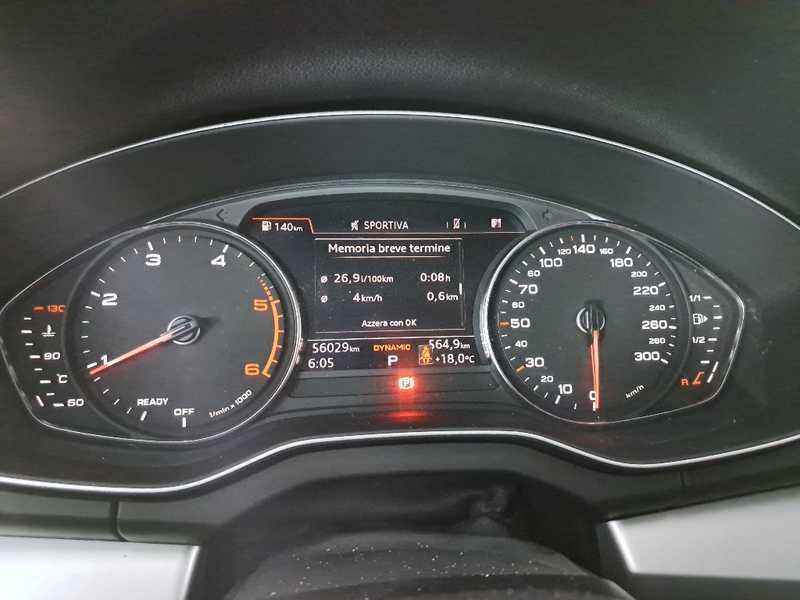 AUDI Q5 2.0 TDI 140kW Business quattro S tronic