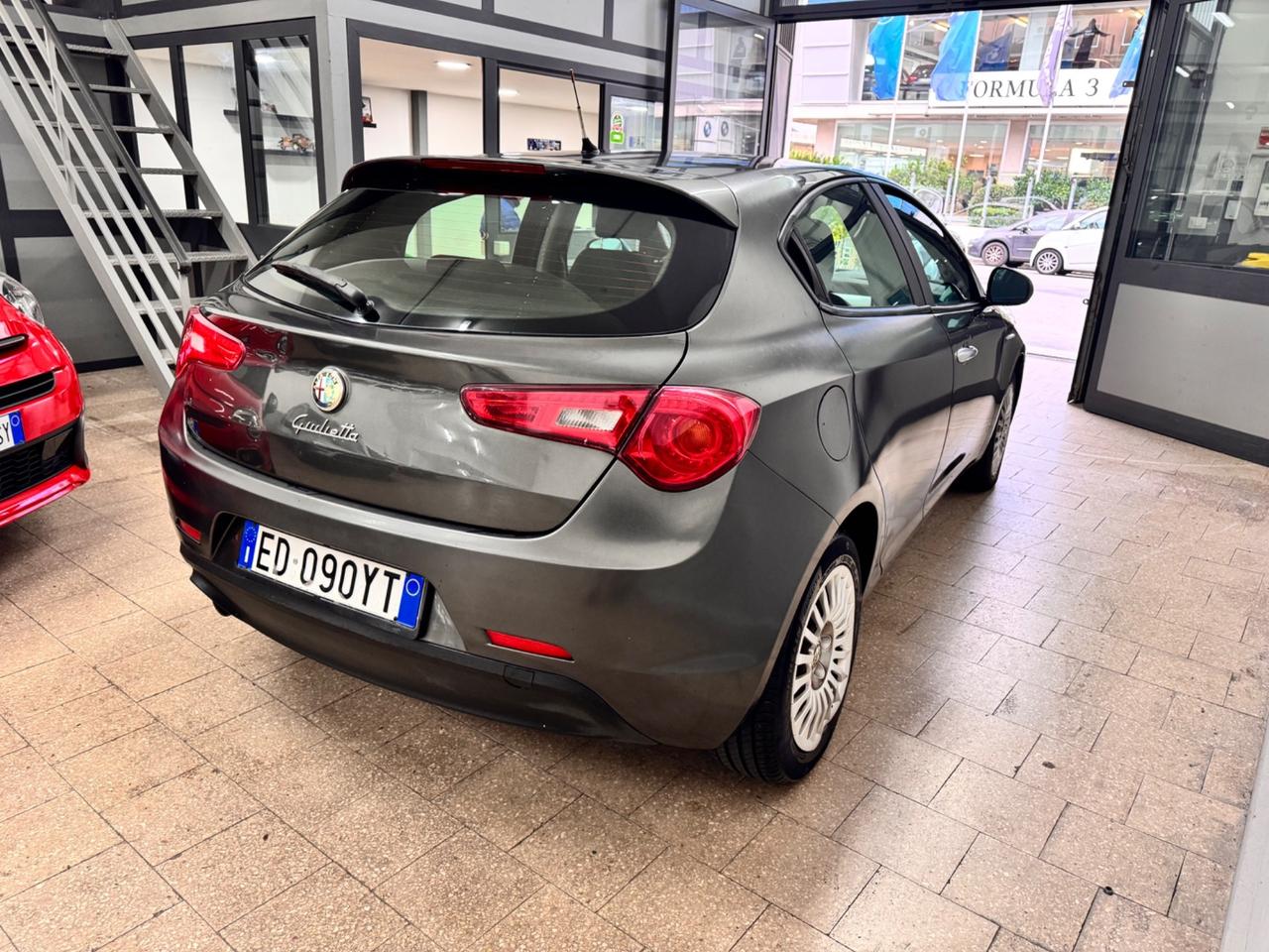Alfa Romeo Giulietta 1.6 JTDm 105 Cv Distinctive