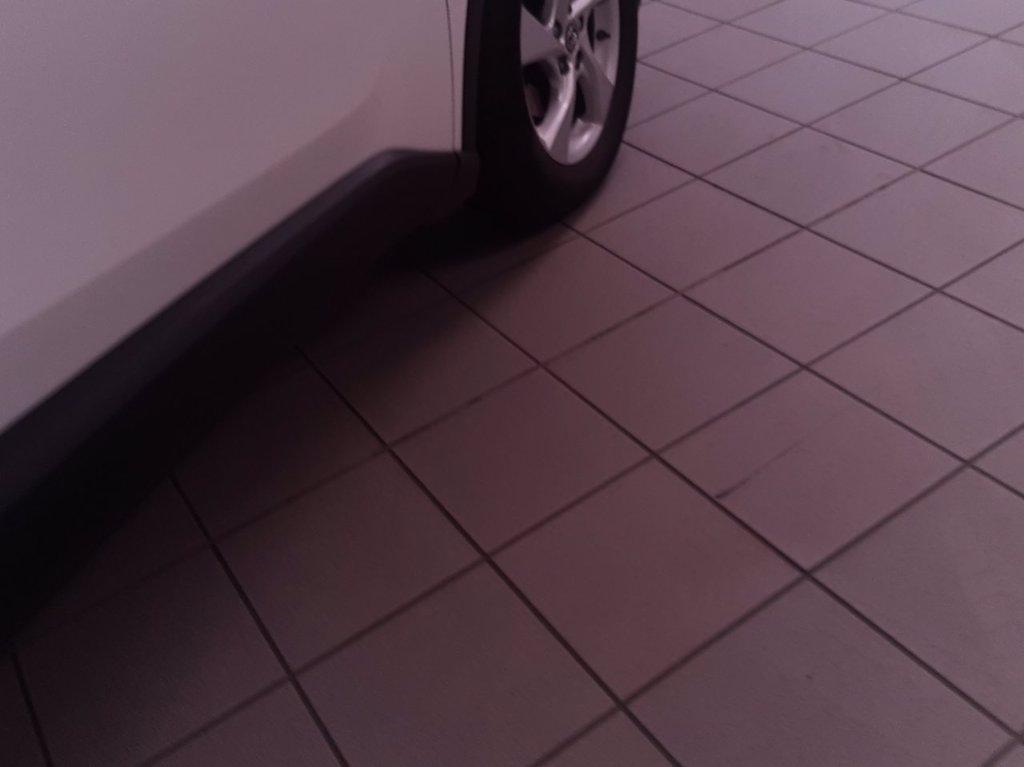 TOYOTA C-hr 1.8h active 2wd e-cvt del 2018