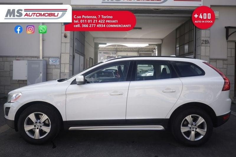 Volvo XC60 Volvo XC60 D5 AWD Geartronic Kinetic Unicoproprietario