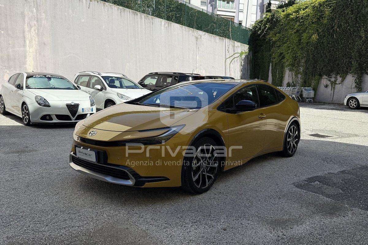 TOYOTA Prius 2.0 Plug-in Hybrid Lounge