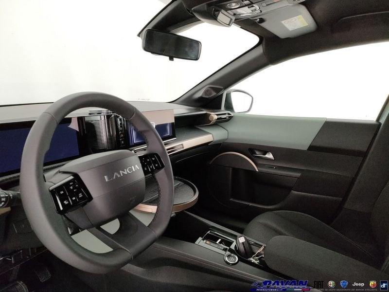 Lancia Ypsilon 1.2T Hybrid 110cv eDCT