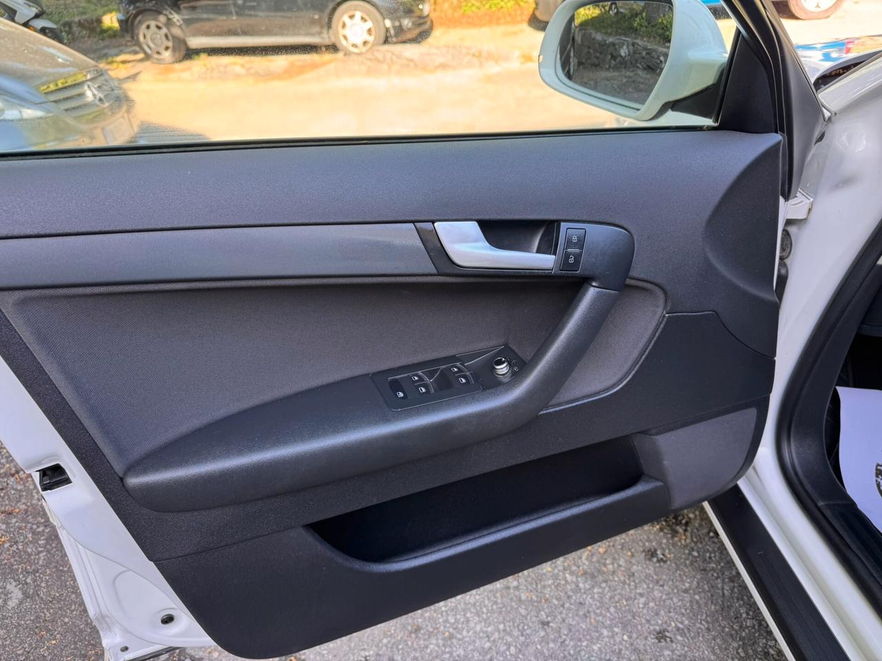 Audi A3 SPB 1.6 TDI 90 CV Ambition GARANZIA 1 ANNO