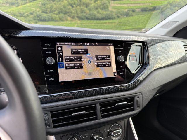 VOLKSWAGEN Polo 1.0 TSI Life LED Navi ACC Bluetooth