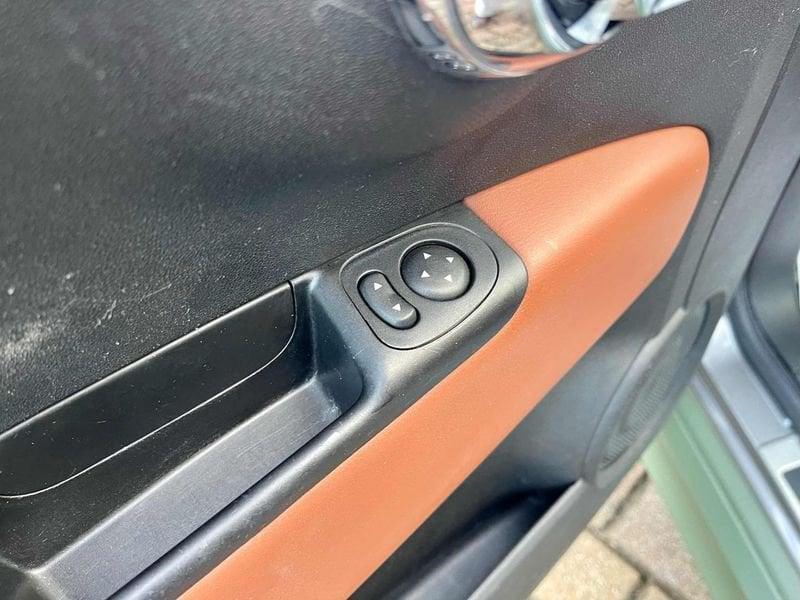 Abarth 500C 1.4 Turbo T-Jet Custom 135CV E6