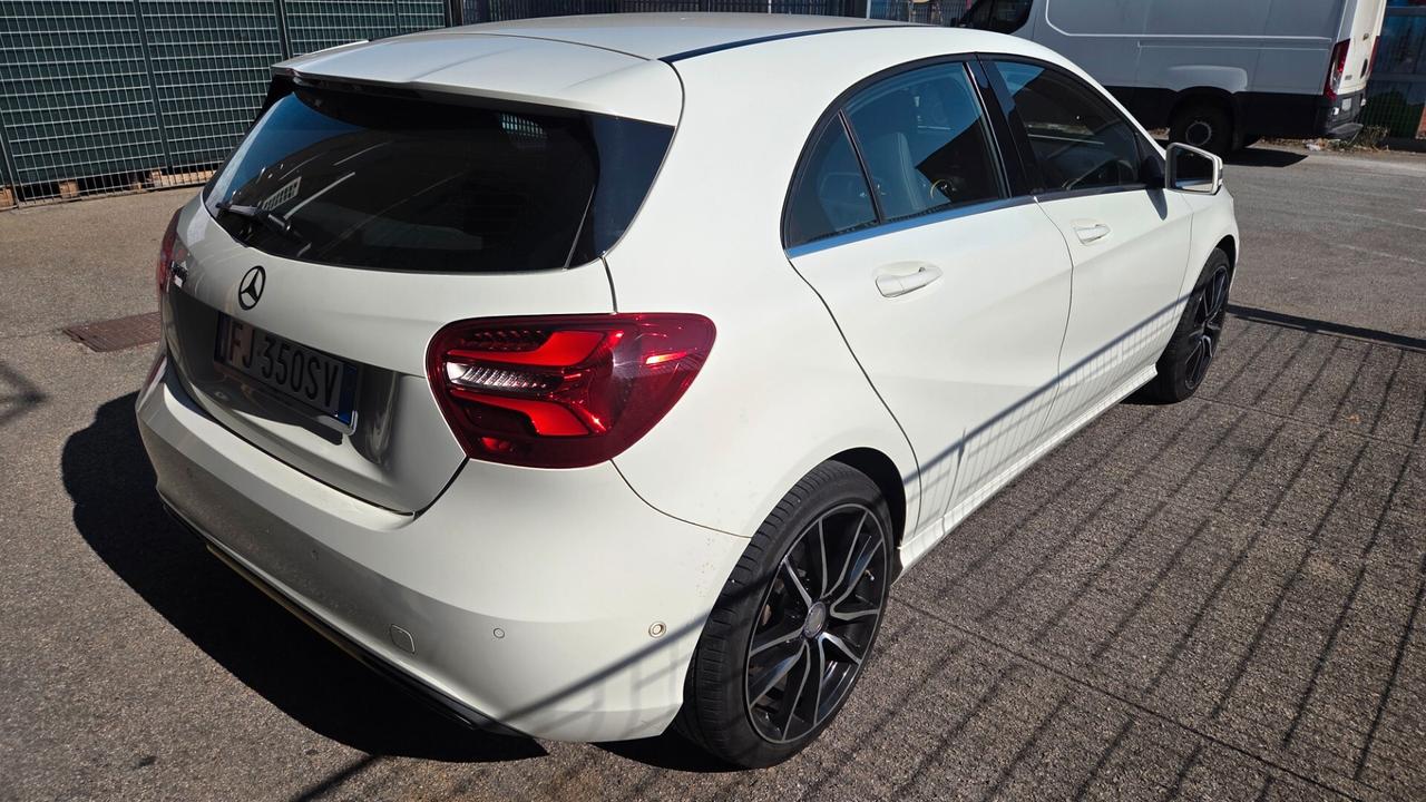 Mercedes-benz A 200 aut. Executive UNICO PROPRIETARIO