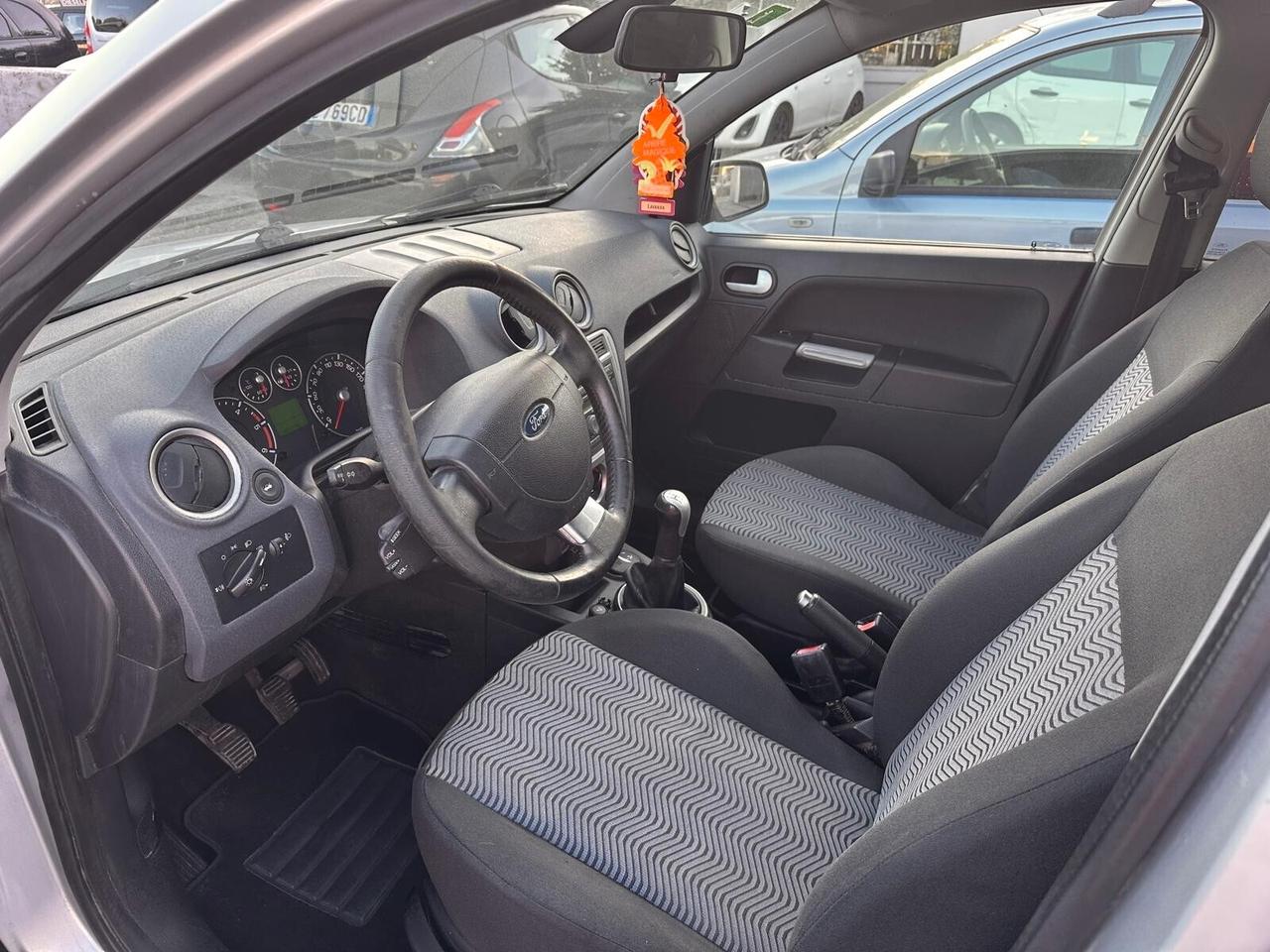 Ford Fusion 1.4 TDCi 5p. Titanium