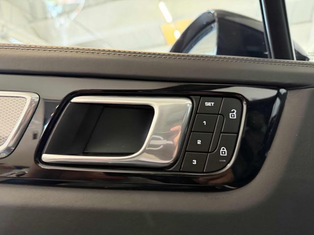 PORSCHE Cayenne 3.0 V6 PLATINUM EDITION"IVA ESPOSTA"TETTO"PELLE"21