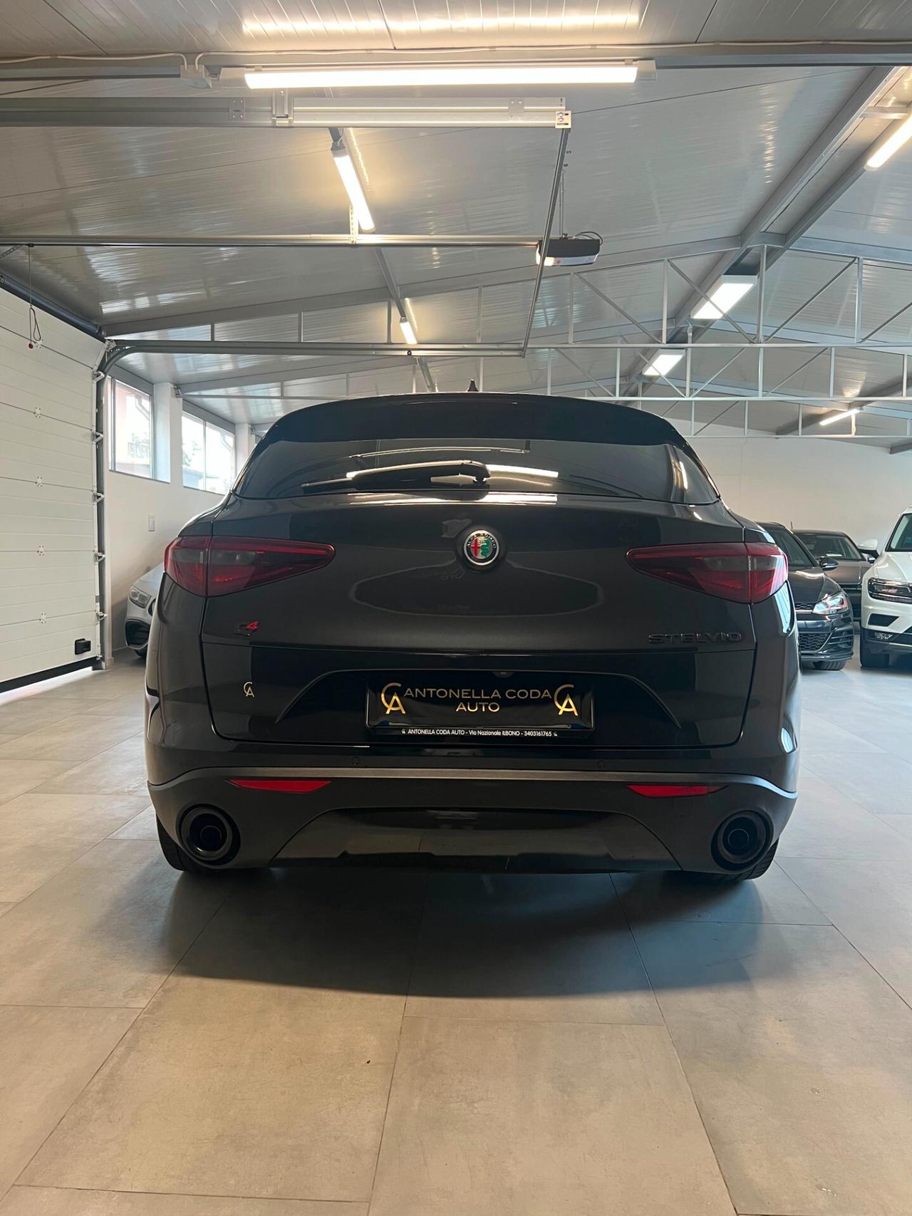 Alfa Romeo Stelvio 2.2 Turbodiesel 190 CV AT8 Q4 Executive "certificata "