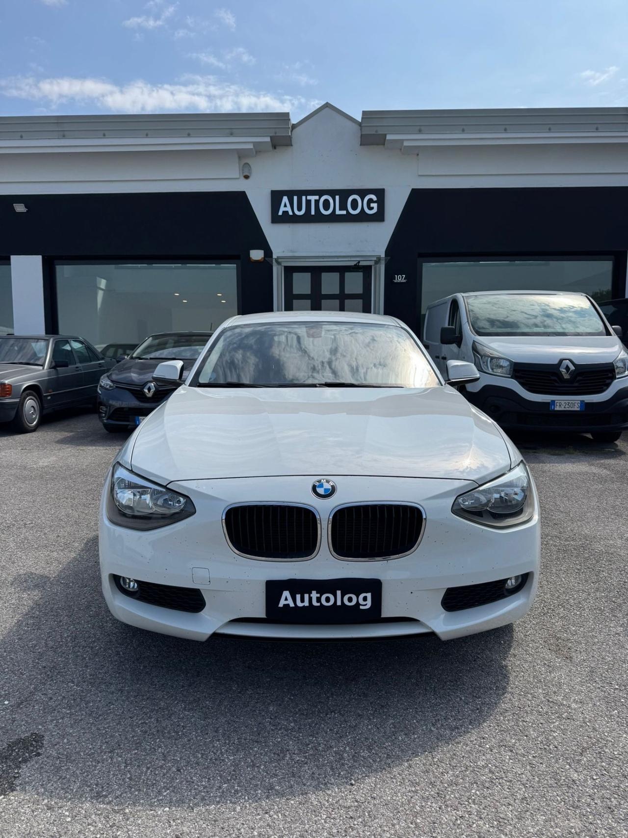 Bmw 116 116i 5p. Urban