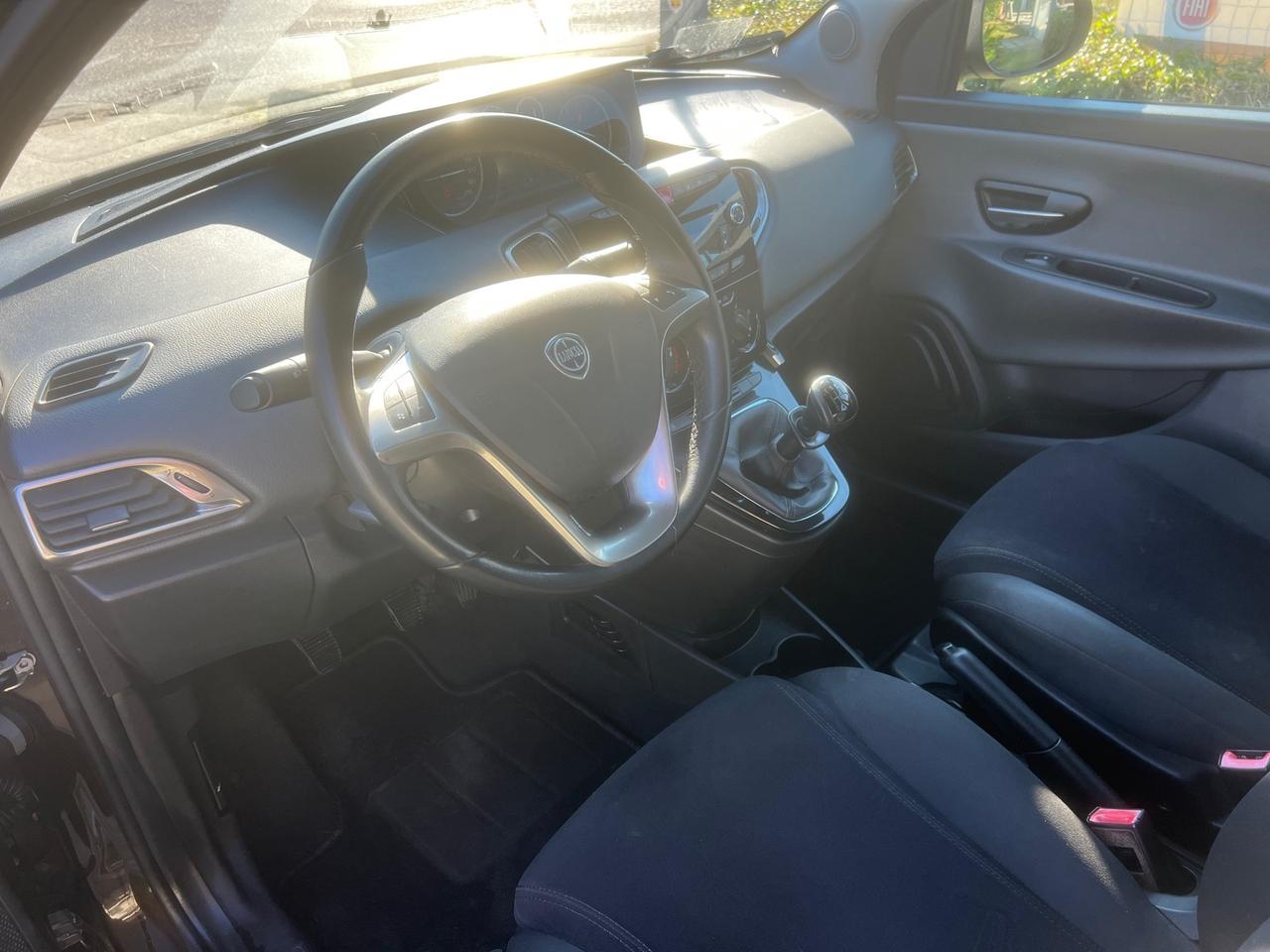 Lancia Ypsilon 1.2 69CV GPL Ecochic-2013"PERFETTA"