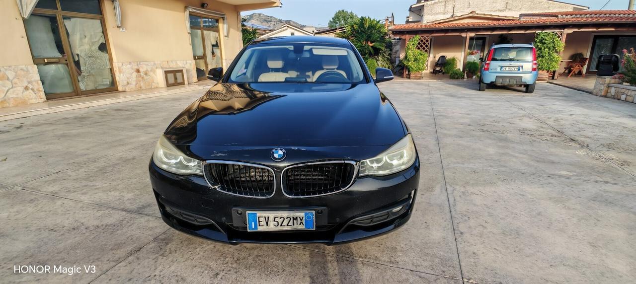 Bmw 3er Gran Turismo 320d PELLE NAVI LED XENON