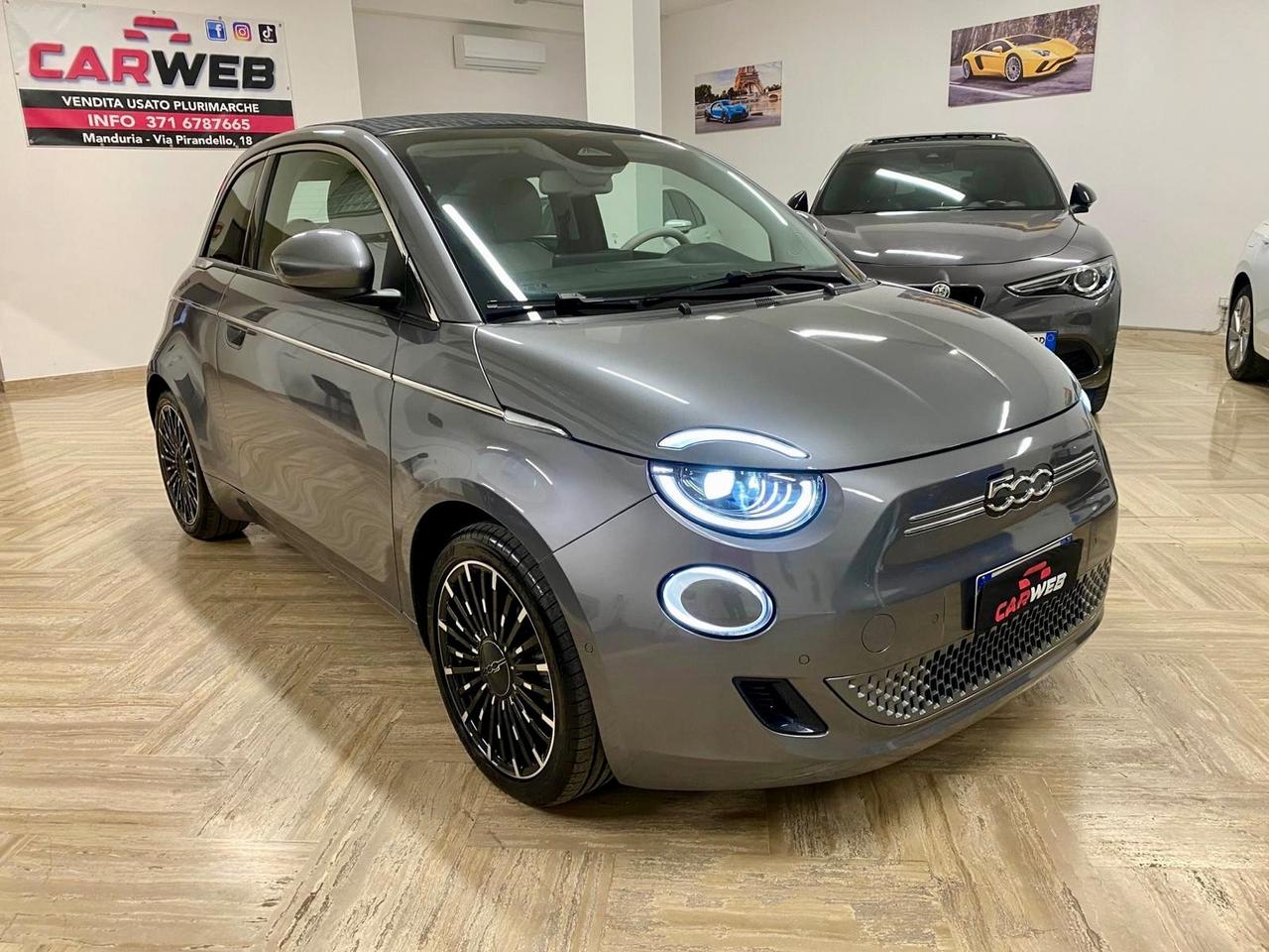 FIAT 500e CABRIO 43KW Navy CAM 2021