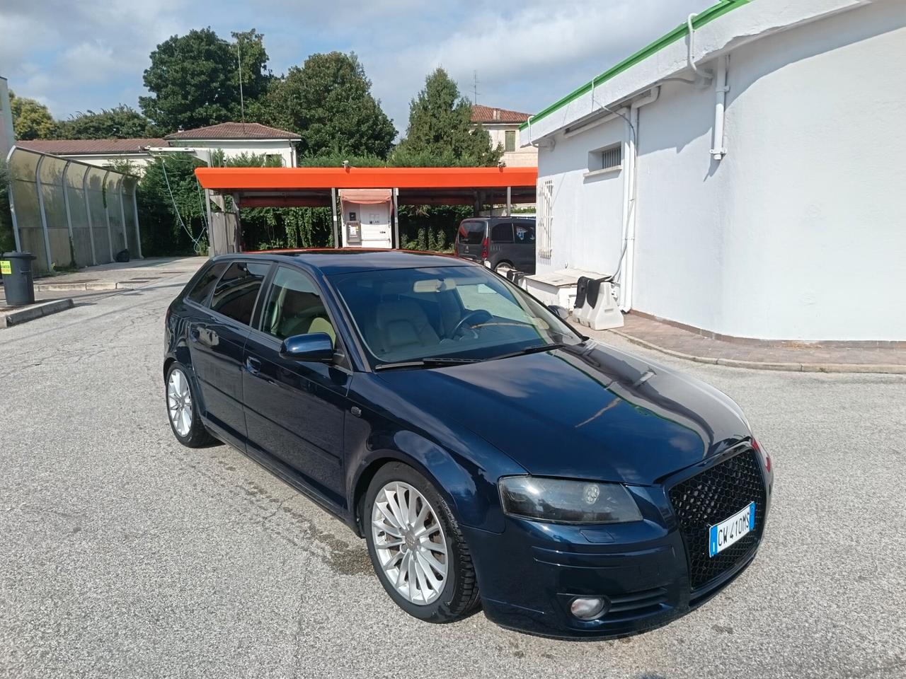 Audi A3 2.0 16V tfsi quattro 210cv
