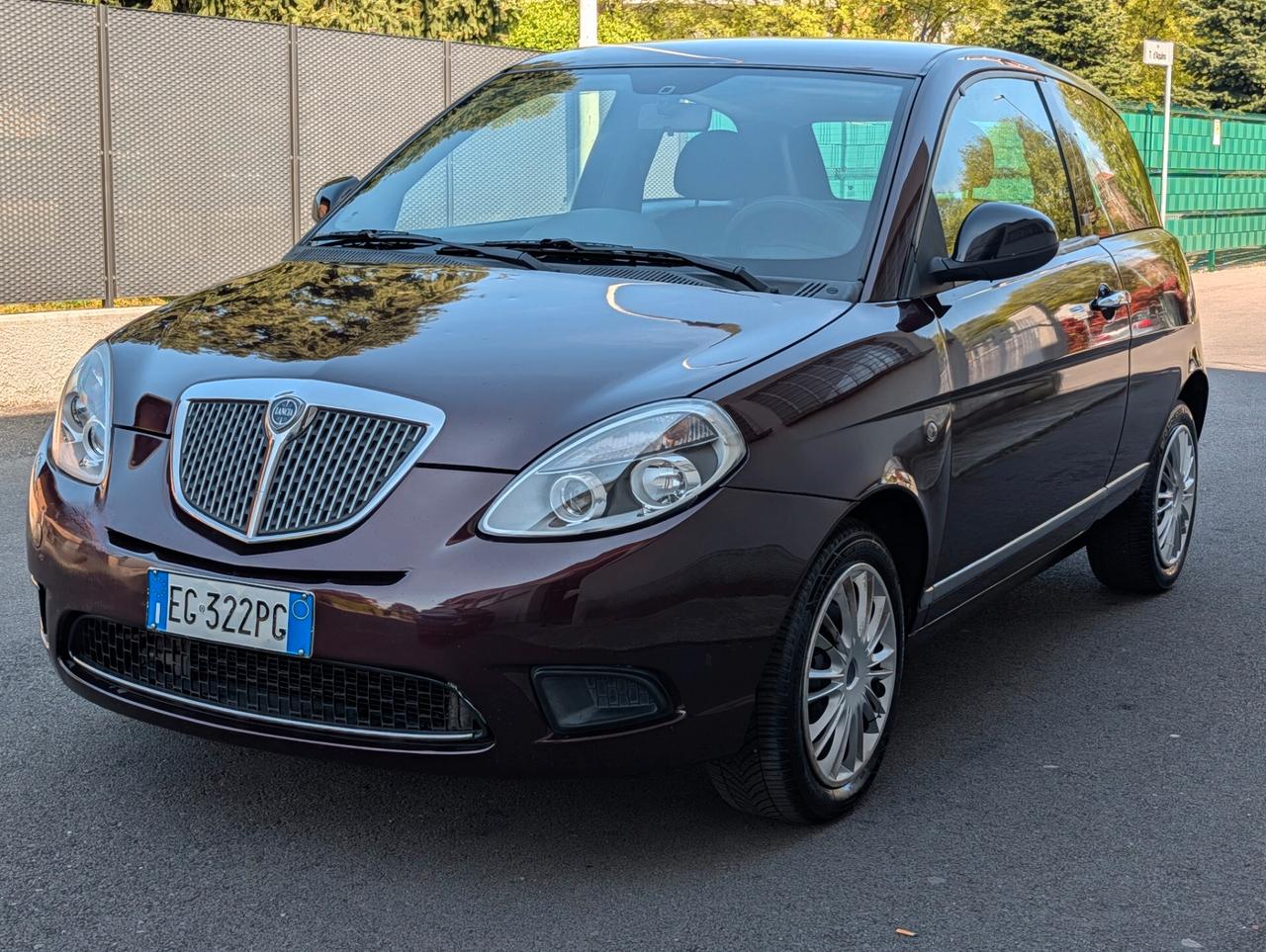 Lancia Ypsilon 1.2 69 CV Diva