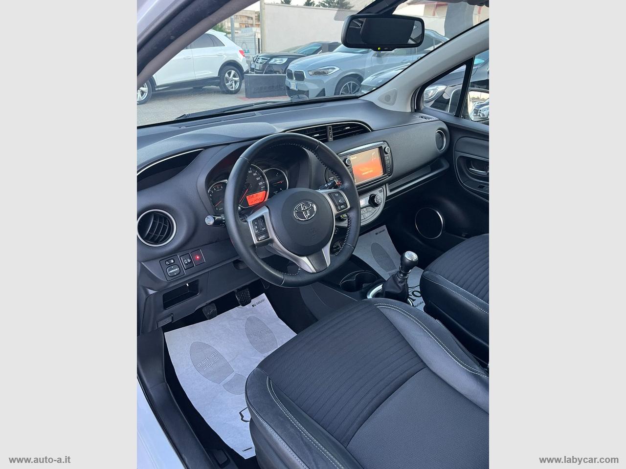 TOYOTA Yaris 1.3 5p. Style