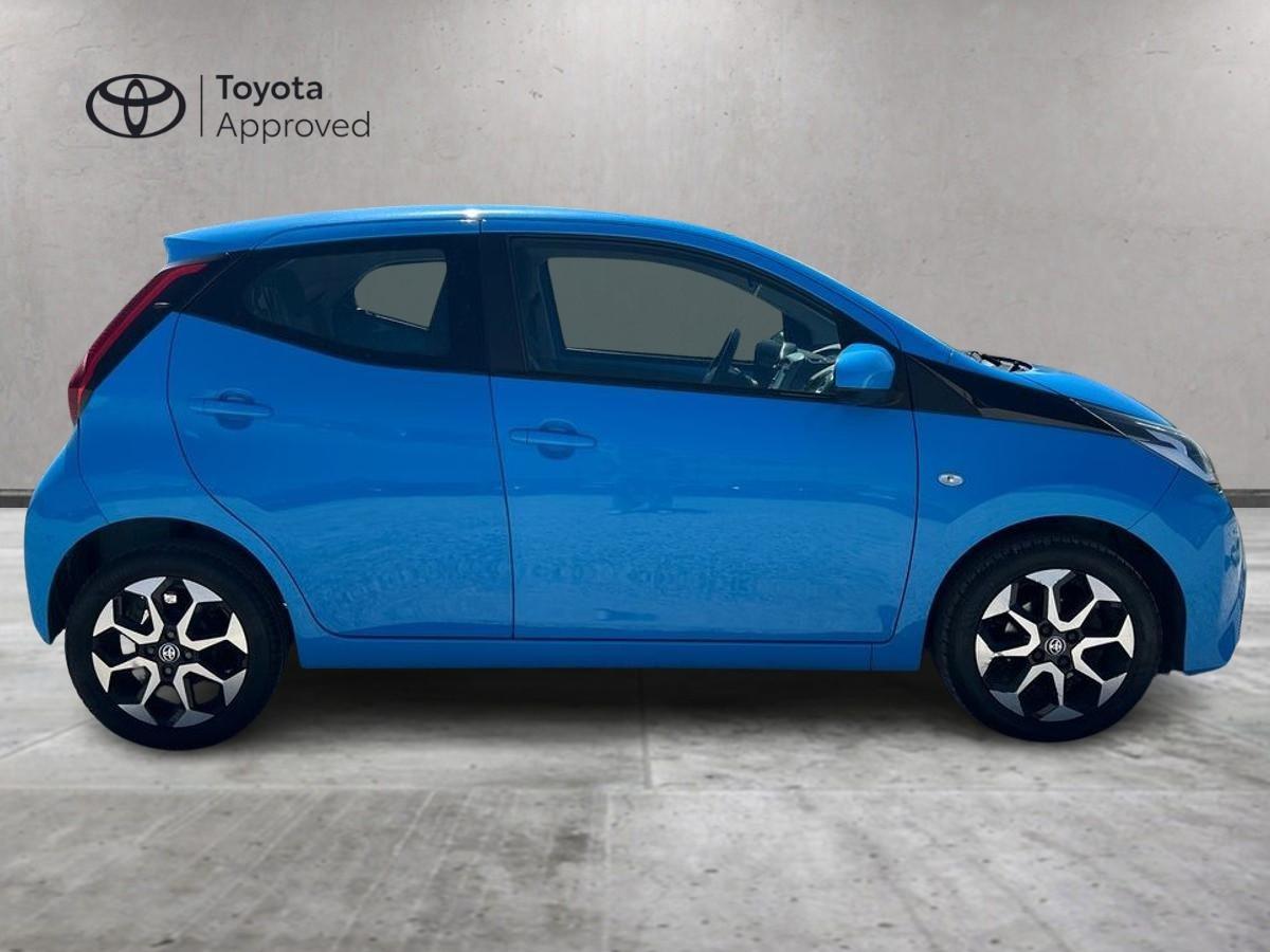 TOYOTA Aygo 2ª serie - Aygo 1.0 VVT-i 72 CV 5 porte x-cool MMT