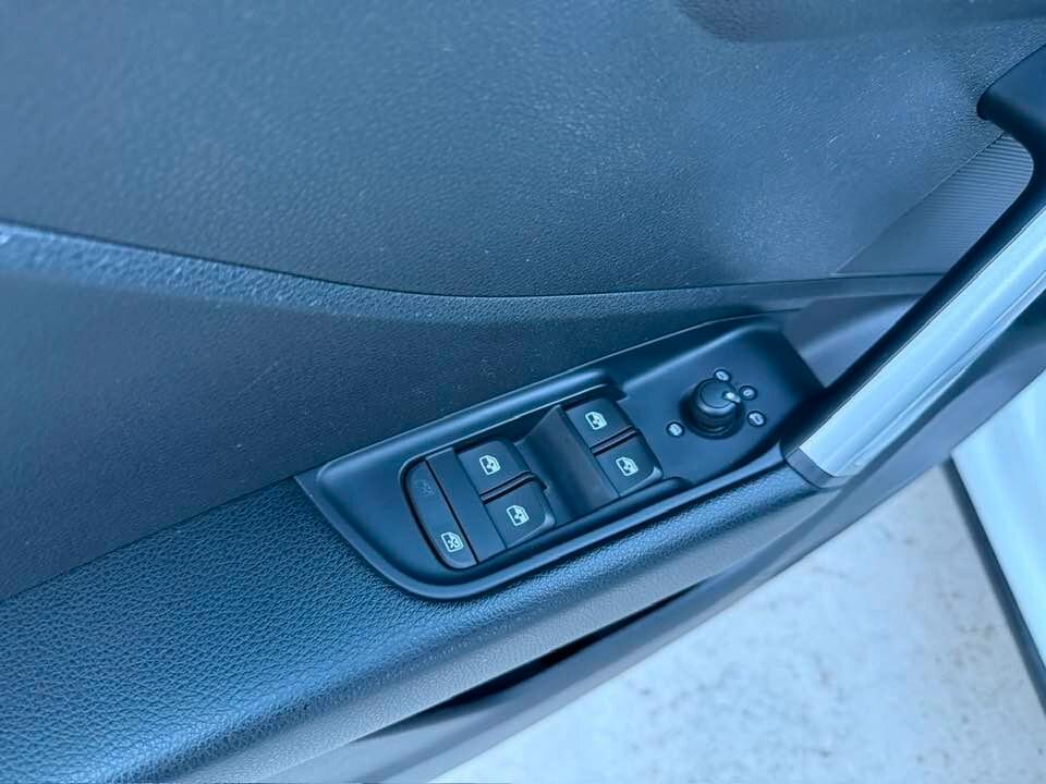 Audi Q2 1.6 TDI 116CV -Cambio AUTOMATICO-