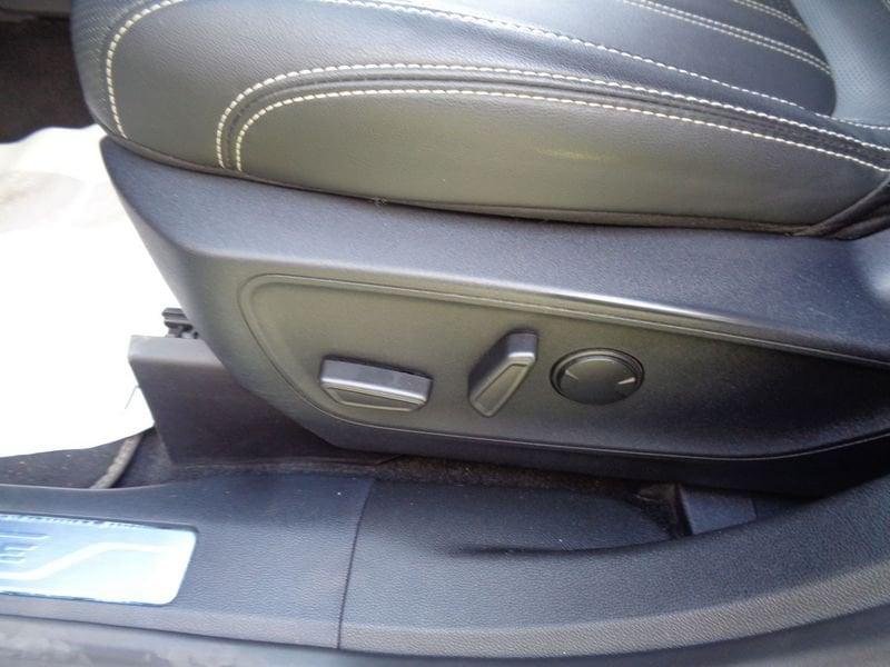 Ford Kuga 2.5 Plug In Hybrid 225 CV CVT 2WD Vignale
