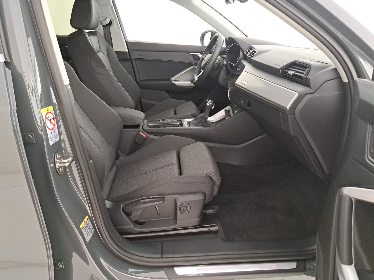 Audi Q3 35 1.5 tfsi business advanced s-tronic