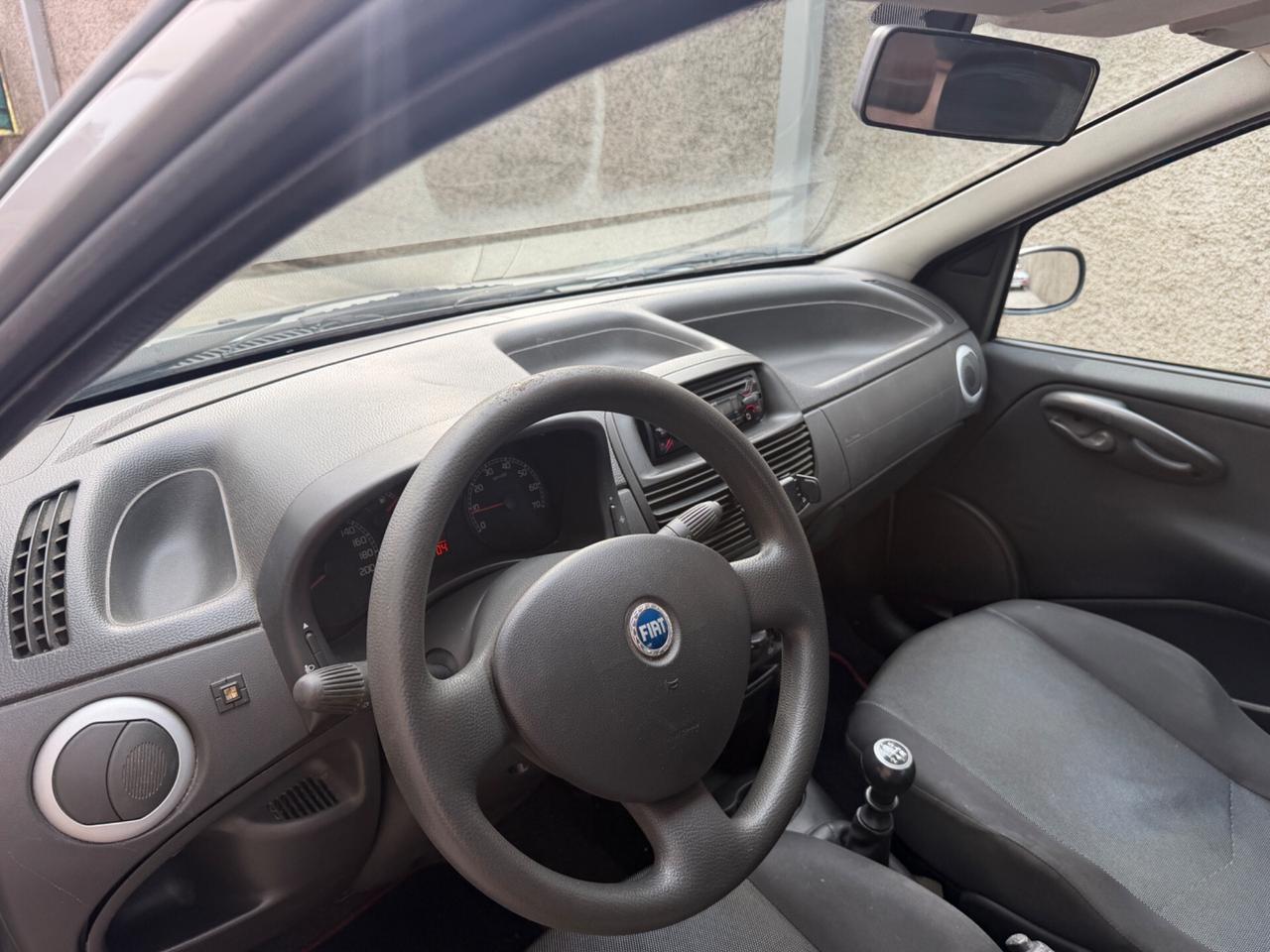 Fiat punto 1.2 benzina 44kw euro4 neopatentati