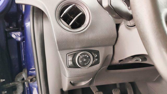 FORD Tourneo Courier 1.5 TDCI 75 CV Titanium