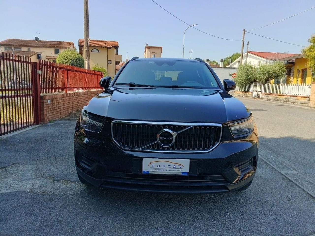 Volvo XC40 Business D3  #6218