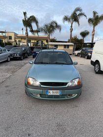 Ford Fiesta 1.2 gpl 2000