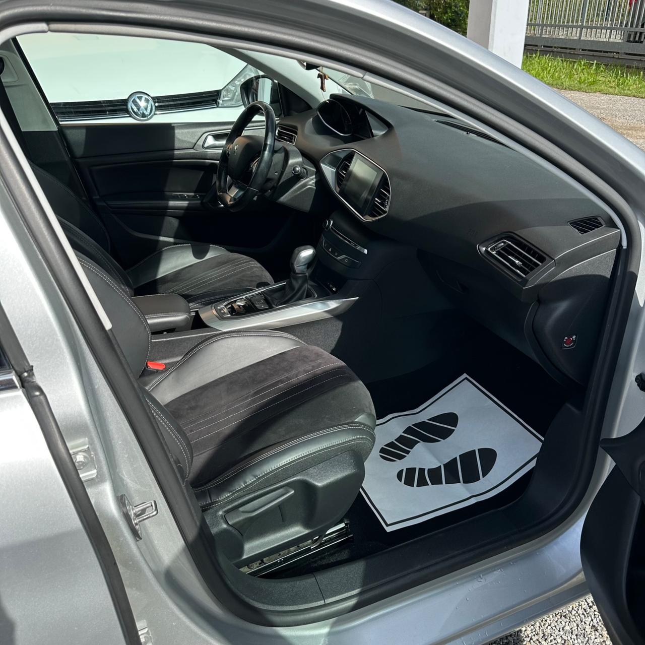 Peugeot 308 BlueHDi 120 S&S EAT6 SW GT Line