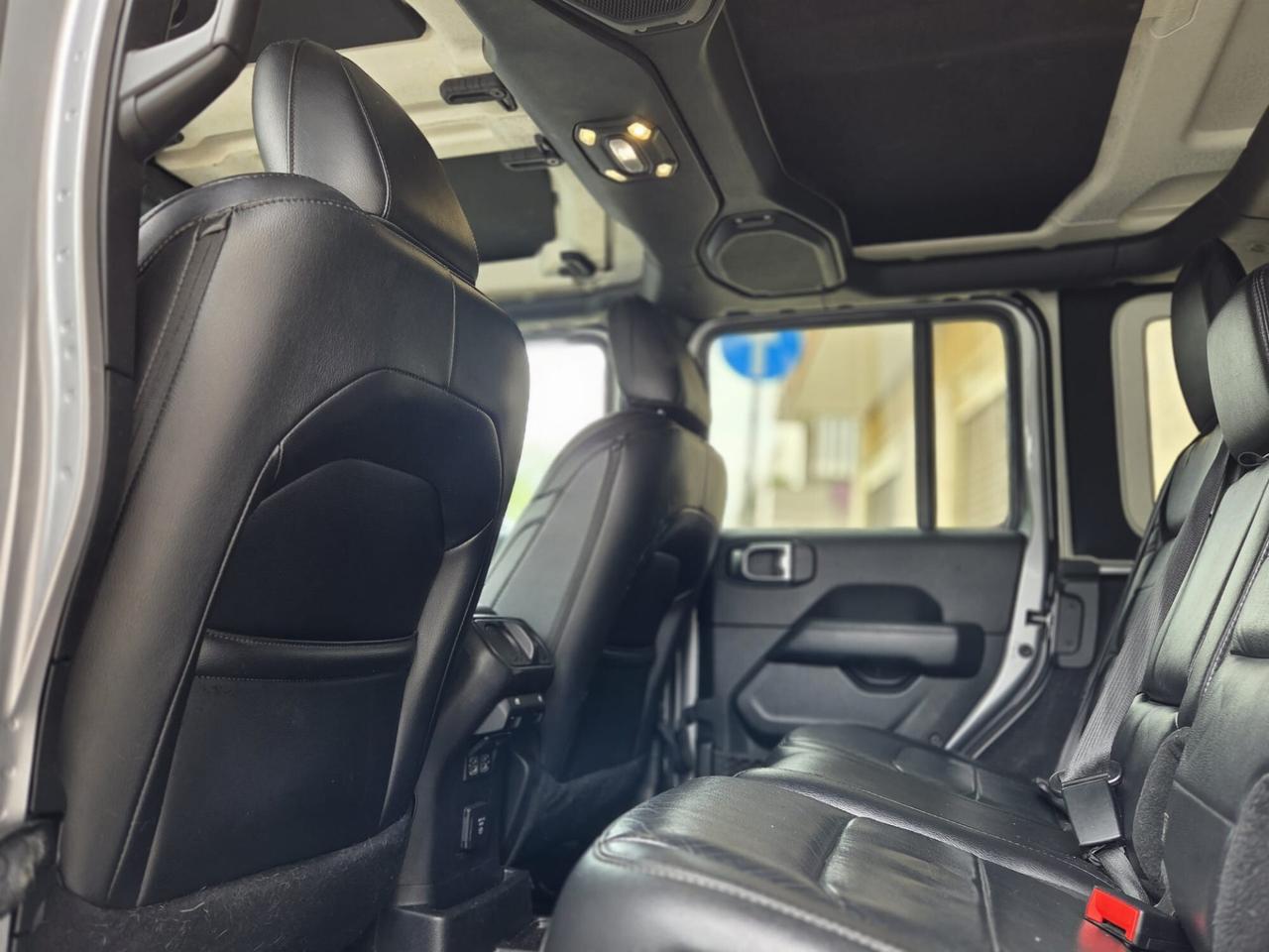 Jeep Wrangler Wrangler Unlimited 2.2 mjt II Sahara