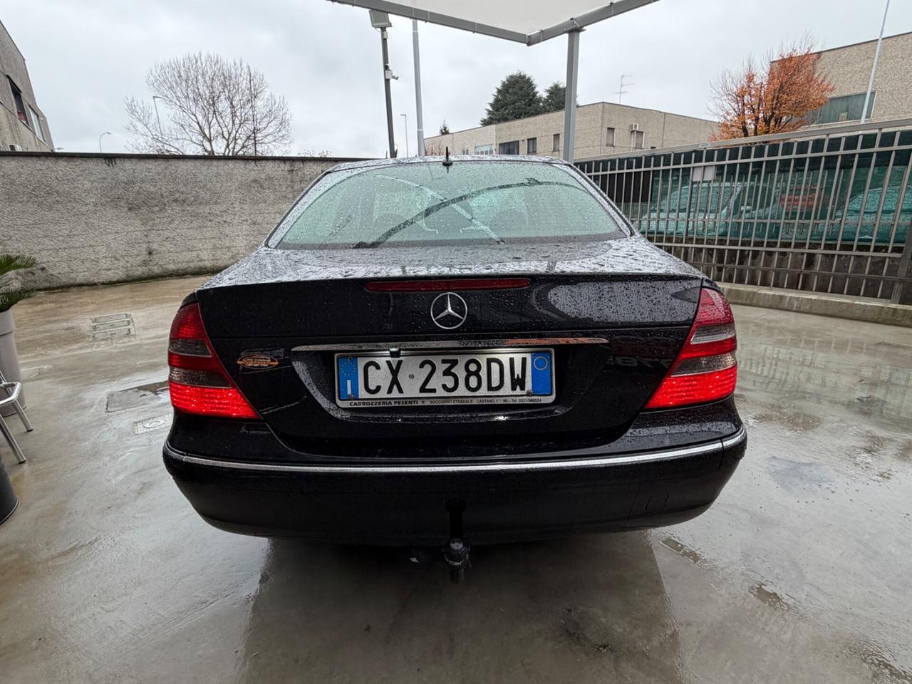 MERCEDES-BENZ E220 CDI 150CV AUTOMATICO GANCIO TRAINO
