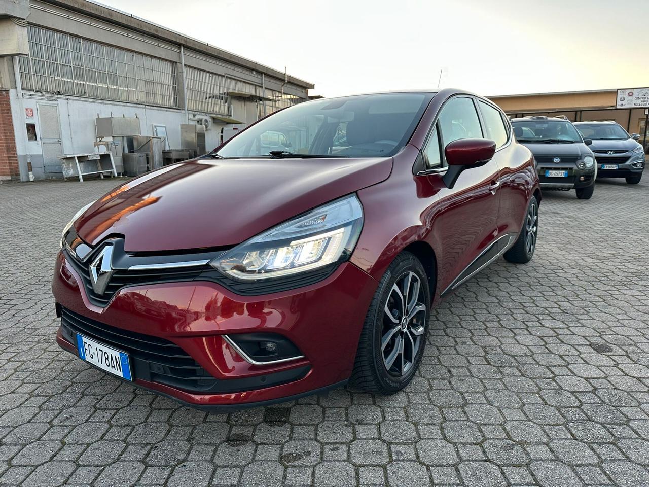 Renault Clio dCi 8V 90CV Start&Stop 5 porte Energy Excite NEOPATENTATI