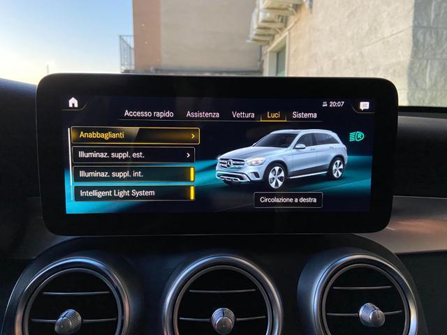 MERCEDES-BENZ GLC 300 de 4Matic Plug-in hybrid Premium Plus Pack Night.