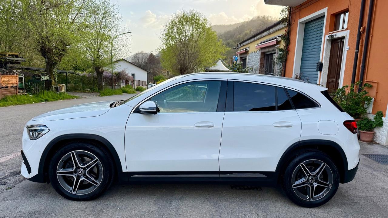 Mercedes-benz GLA 200 d Automatic Premium