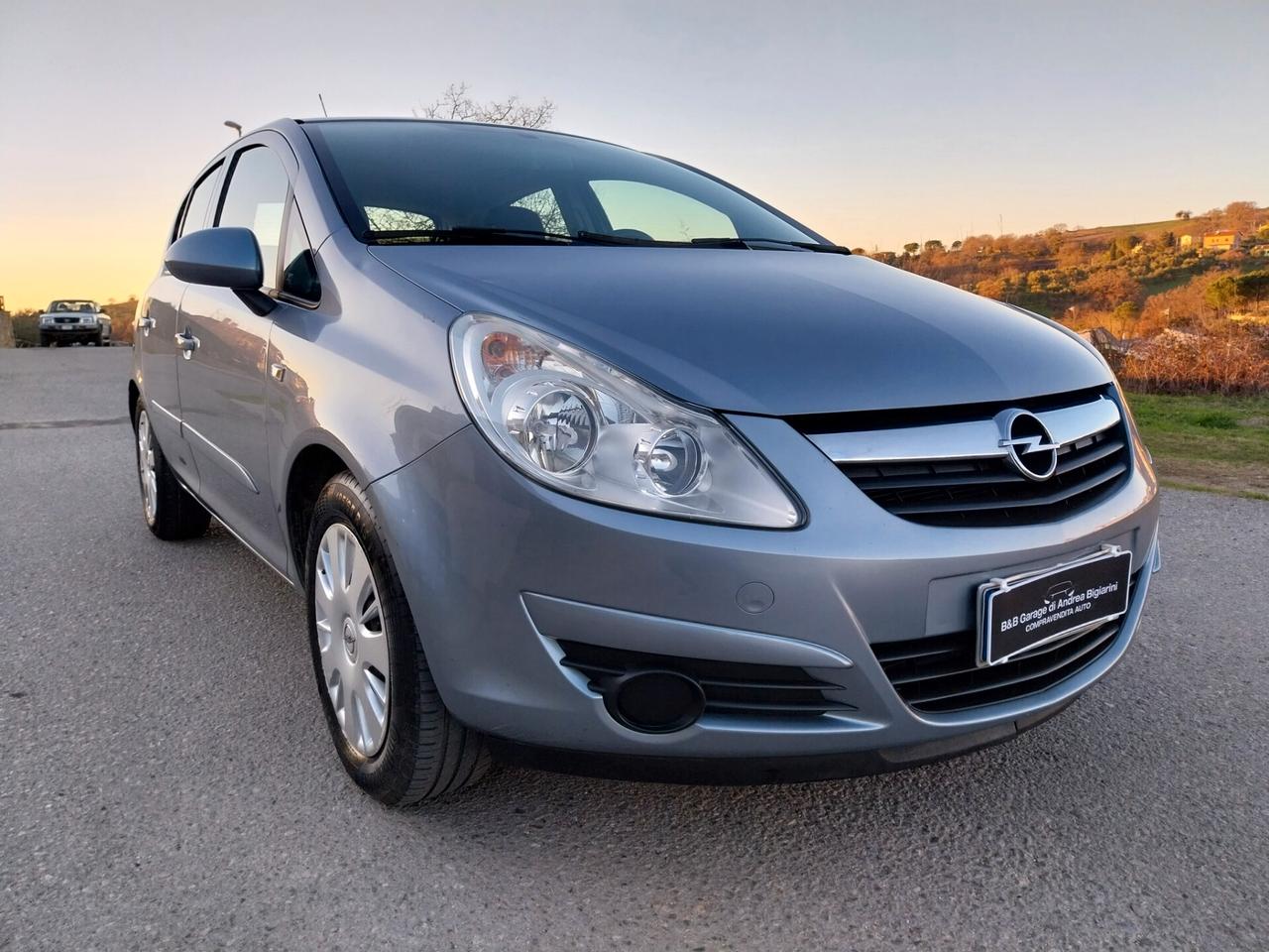 Opel Corsa 1.2 5 porte Club GPL - ok neopatentati