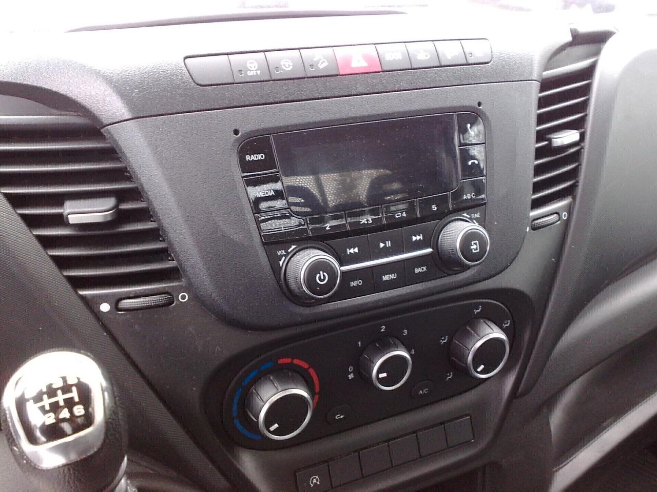 Iveco Daily 35c14 ribaltabile trilaterale - 2022