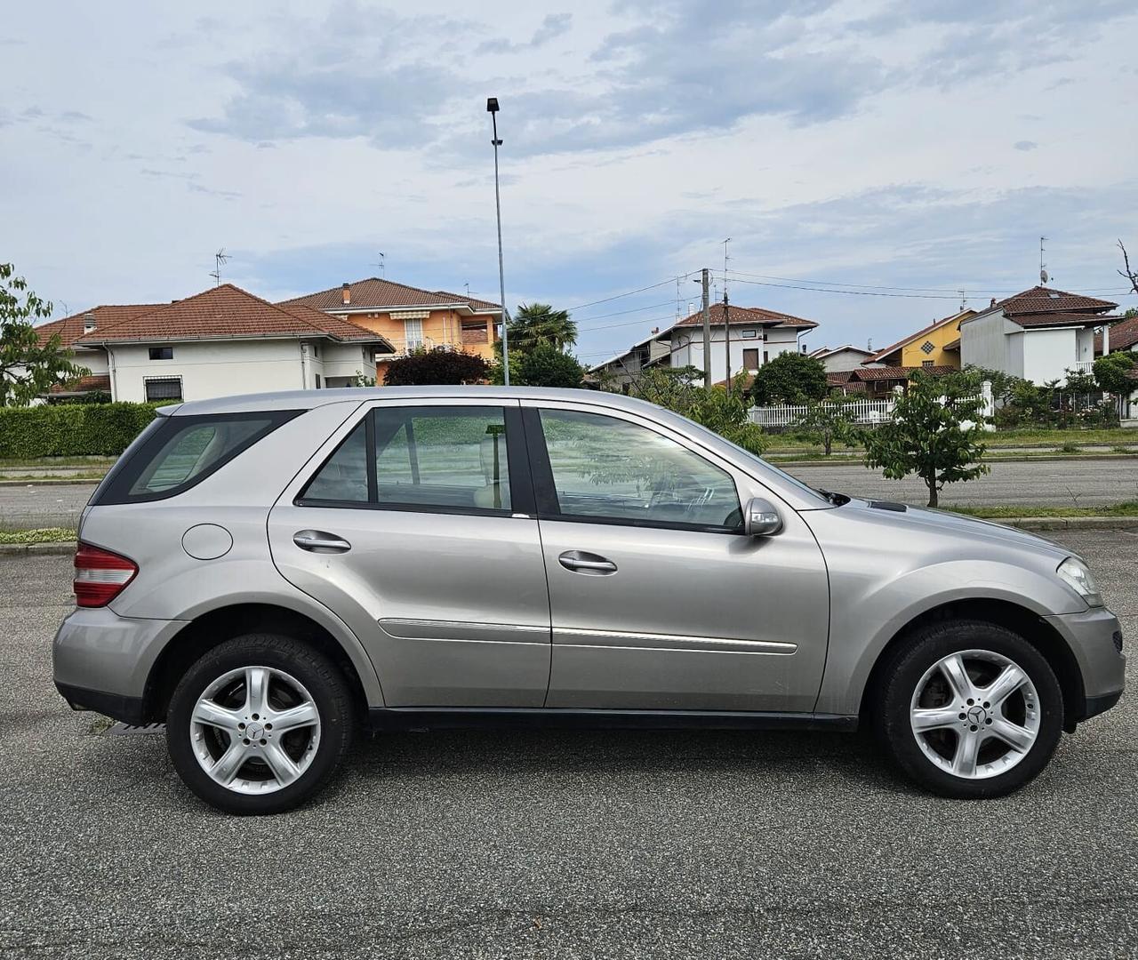 Mercedes-benz ML 320 cdi SPORT
