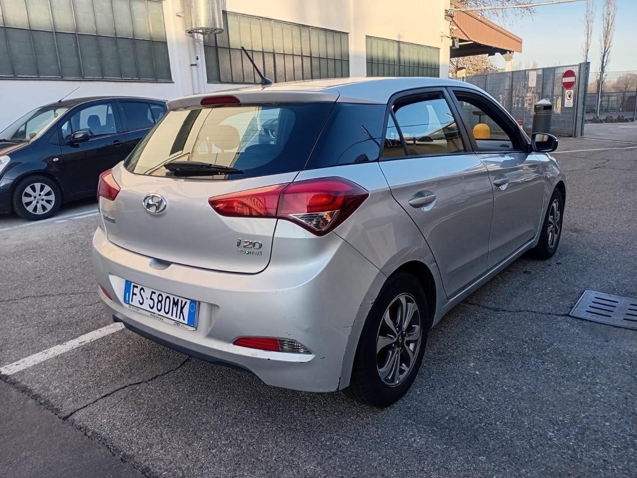 Hyundai i20 1.2 5 porte GPL 2018