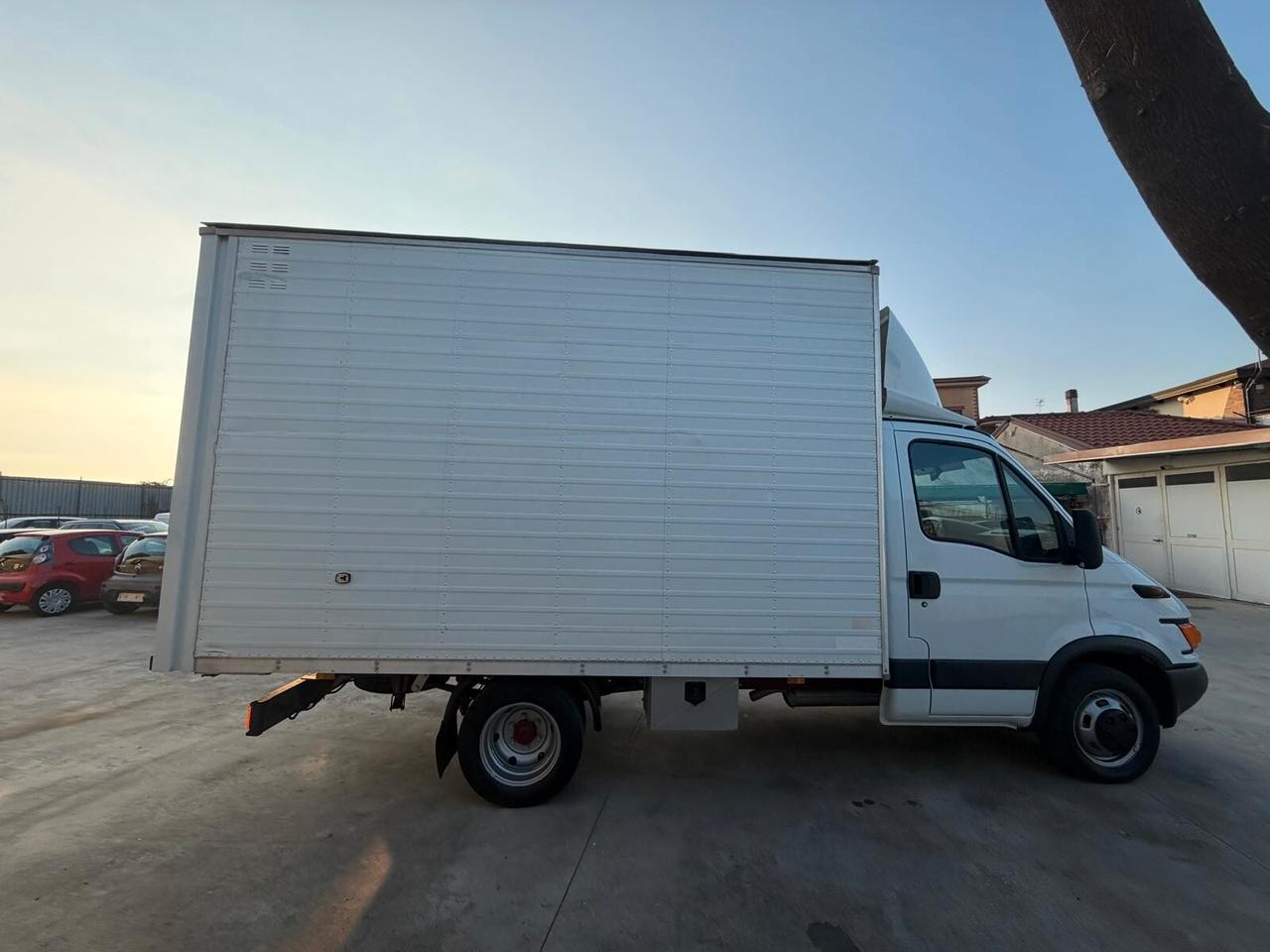 Iveco Daily 35C15 3.0 150cv